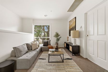 77 Hillsyde Parade, Strathmore - Photo 3