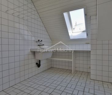 3.5 room attic apartment for rent in the center of Visp - Photo 6