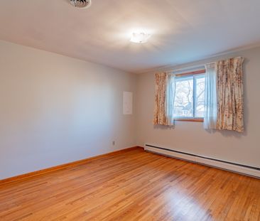 For Lease - 248 BERTIE Street Unit# UPPER, Fort Erie, Ontario - Photo 4