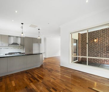 Desirable Living With Amazing Theatre Room! - Photo 5