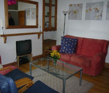 4 bedroom house to rent - Photo 2