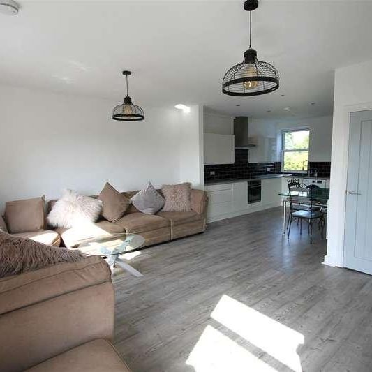 Half Edge Lane, Monton, Manchester, M30 - Photo 1