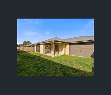 3/30A Point Road, Crib Point, Vic 3919 - Photo 2