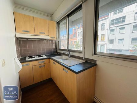 Location Appartement 1 pièce 25m² LILLE 59000 - Photo 4