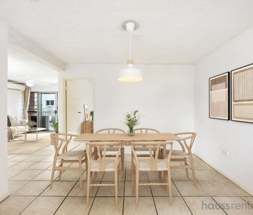 2 Bedroom Apartment - Photo 5