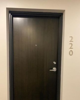 For Lease - 430 Essa Road Unit# 220, Barrie, Ontario - Photo 1