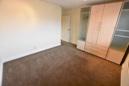 5 bedroom detached house To Let in Preston - Photo 5