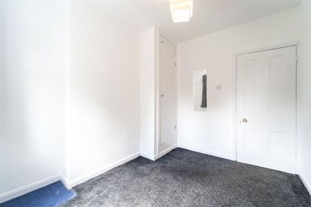 2 bedroom property to rent - Photo 5