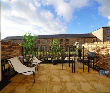 1 bedroom in a house share to rent - Photo 5