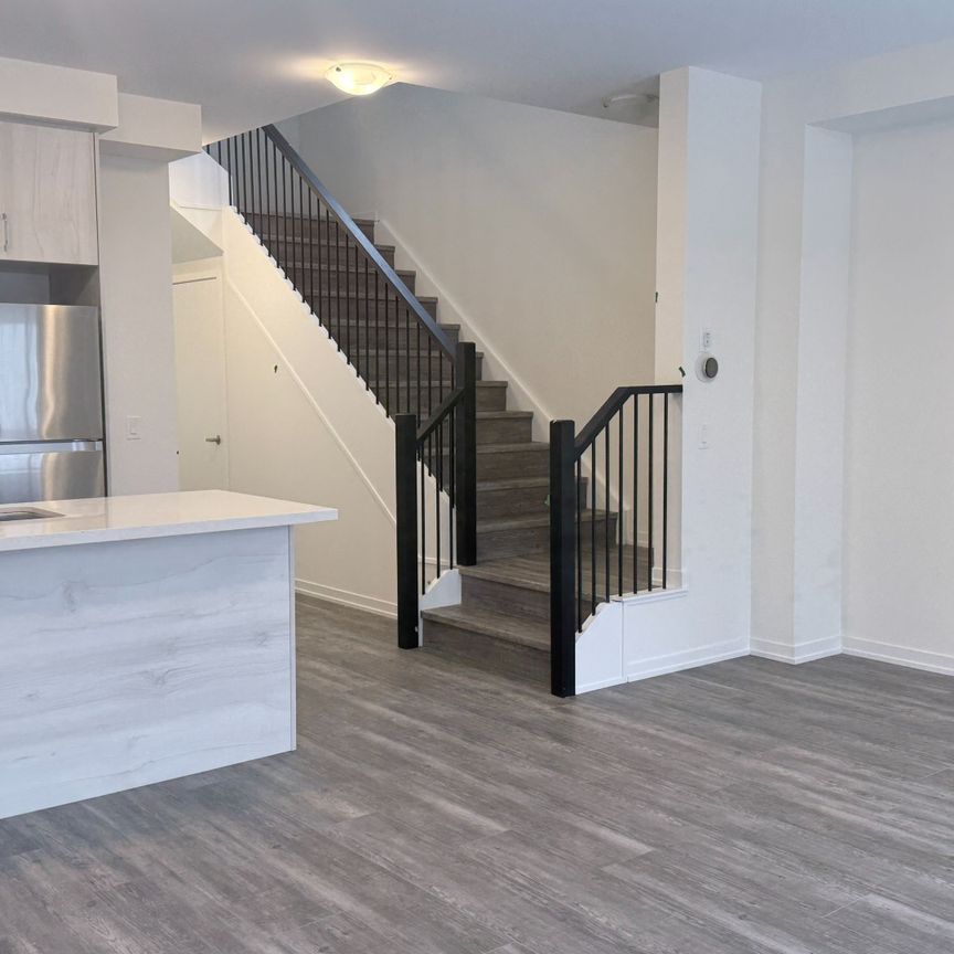 For Lease - 44 Seahorse Common, Cambridge, Ontario - Photo 1