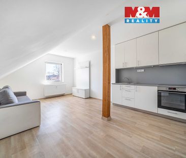 Pronájem bytu 1+kk 35 m² - Photo 1