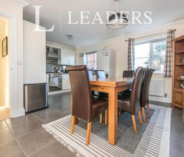 4 bedroom house to rent Griffiths Close, Ipswich, IP4 - Photo 3