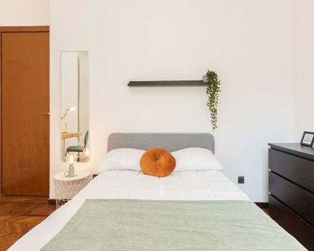 Via Giuseppe Regaldi, Milan, Lombardy 20161 - Photo 2