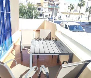 Alquiler de piso en Avenida las Palmeras - Photo 2