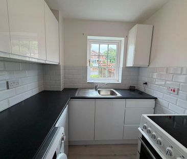 1 bedroom terraced house to rent - Photo 3