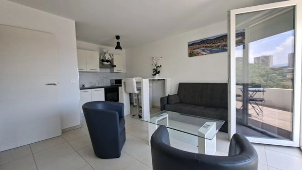 Location Appartement 2 pièces 40m² LE CANNET 06110 - Photo 1