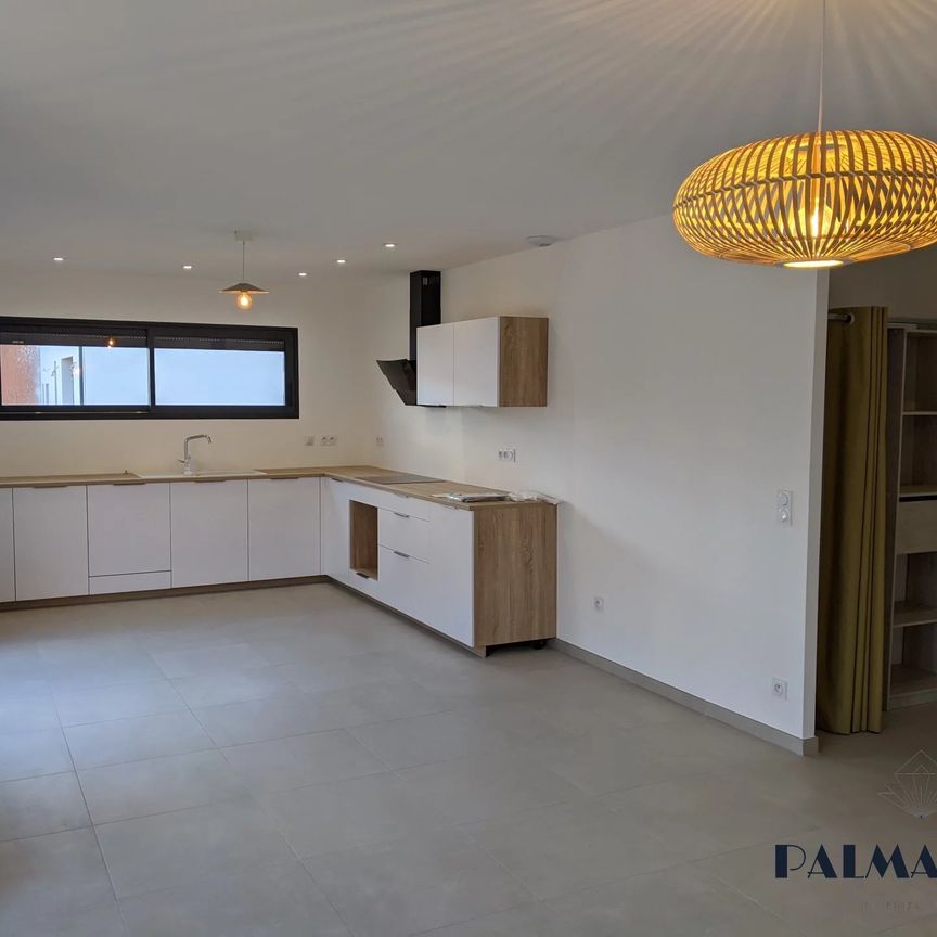 LOCATION MEUBLEE VILLA MODERNE 3 FACES • ORTAFFA - Photo 1