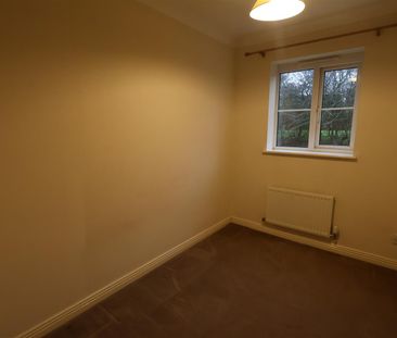 Devonport Close, Redditch - Photo 4