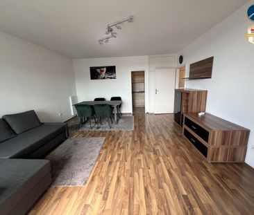 Neuwertige 2-Zimmer Wohnung mit 2 Loggien und Auto-Stellplatz - Photo 4