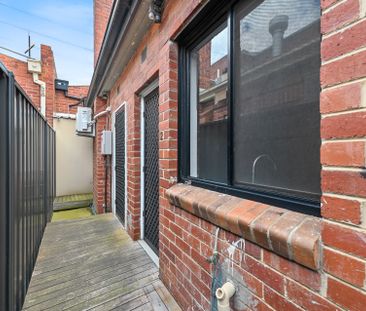 1&2/527 Warrigal Road, Ashwood VIC 3147 - Studio For Rent | Domain - Photo 3