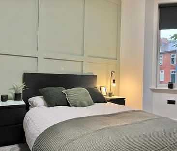 Stunning shared house on Wilderspool Causeway! Room 1 - Photo 3