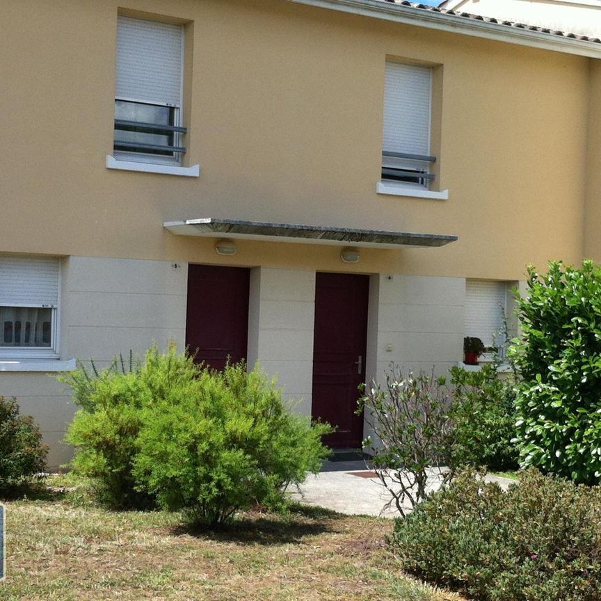 Location Maison 3 pièces 69m² ST AUBIN DE MEDOC 33160 - Photo 1