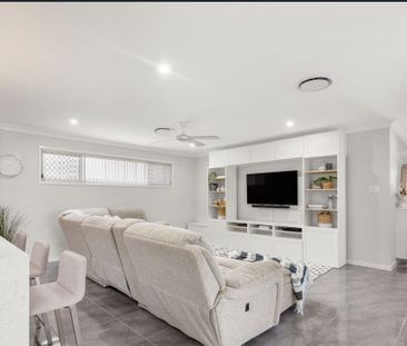 9 Gibson Street, Mango Hill QLD 4509 - House For Rent - $820 | Domain - Photo 2