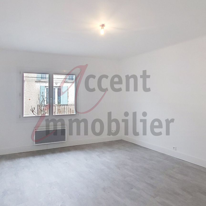 Appartement Noves 2 pièce(s) 45 m2, - Photo 1