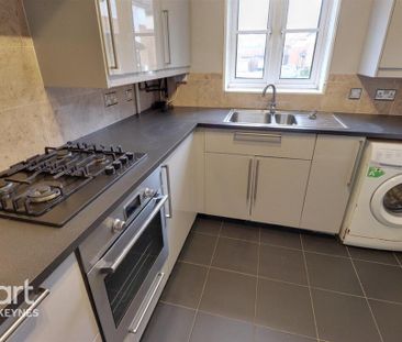 3 bedroom semi-detached house to rent - Photo 6