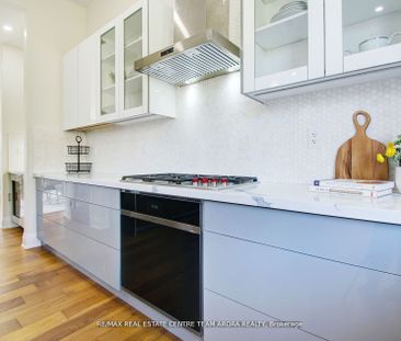 For Lease - 1325 Rebecca Street, Oakville, Ontario - Photo 5