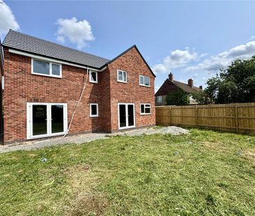 4 bedroom detached house to rent - Photo 1