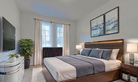 For Lease - 625 Sweetwater Crescent, Newmarket, Ontario - Photo 4