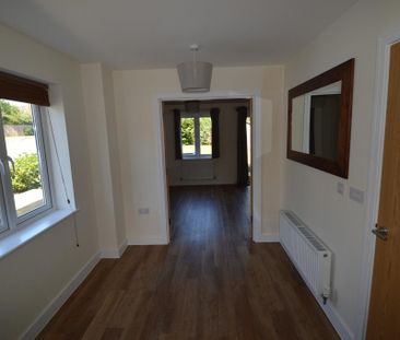 3 bedroom terraced house to rent - Photo 4