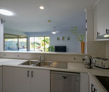 Fully Furnished Home in Buderim – Short Term Lease - Photo 3