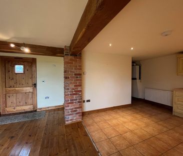 3 bedroom barn conversion to rent - Photo 4