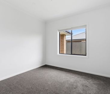 Modern Family Living in Prime Virginia Location - Photo 3