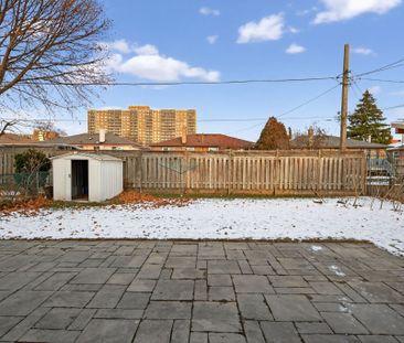 For Lease - 80 Guernsey Drive, Toronto, Ontario - Photo 2