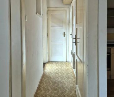 Pronájem bytu 1+kk, 31 m - Fotografie 2