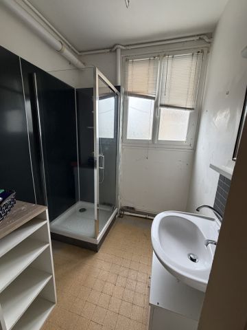 Location Appartement 3 pièces 63m² ANGERS 49100 - Photo 5