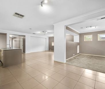 37 Vaughan Chase, Wyndham Vale. - Photo 1