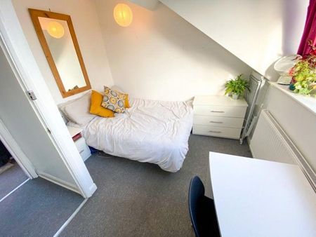 6 bedroom house share to rent - Photo 3