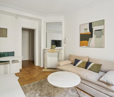 Location Appartement 2 pièces Meublé 35m² PARIS 9ème - Photo 6