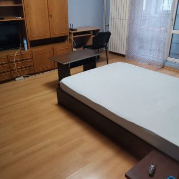 Brancoveanu decomandat etaj 5 stradal - Fotografie 1