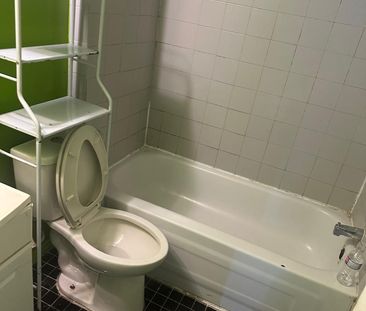 For Lease - 31 LAKELAND Drive Unit# BASEMENT, Toronto, Ontario - Photo 2