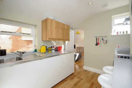 Studio to rent - Photo 4