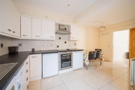 23 Rathcool Street, Belfast, BT9 7GA - Photo 2