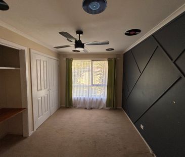 3-Bedroom Home with Separate Studio/Retreat - Photo 6