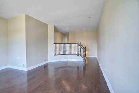 For Lease - 2151 Glenhampton Road, Oakville, Ontario - Photo 2