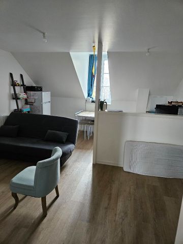 Apartment - Photo 2