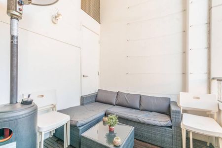 3 bedroom flat to rent - Photo 2